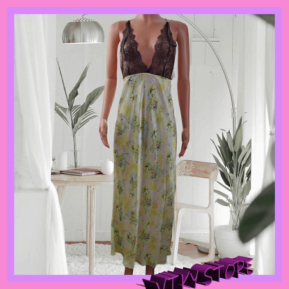 NWT {Victoria's Secret} Island Chic: {Victoria's Secret} Lace Slip Dress, Size M